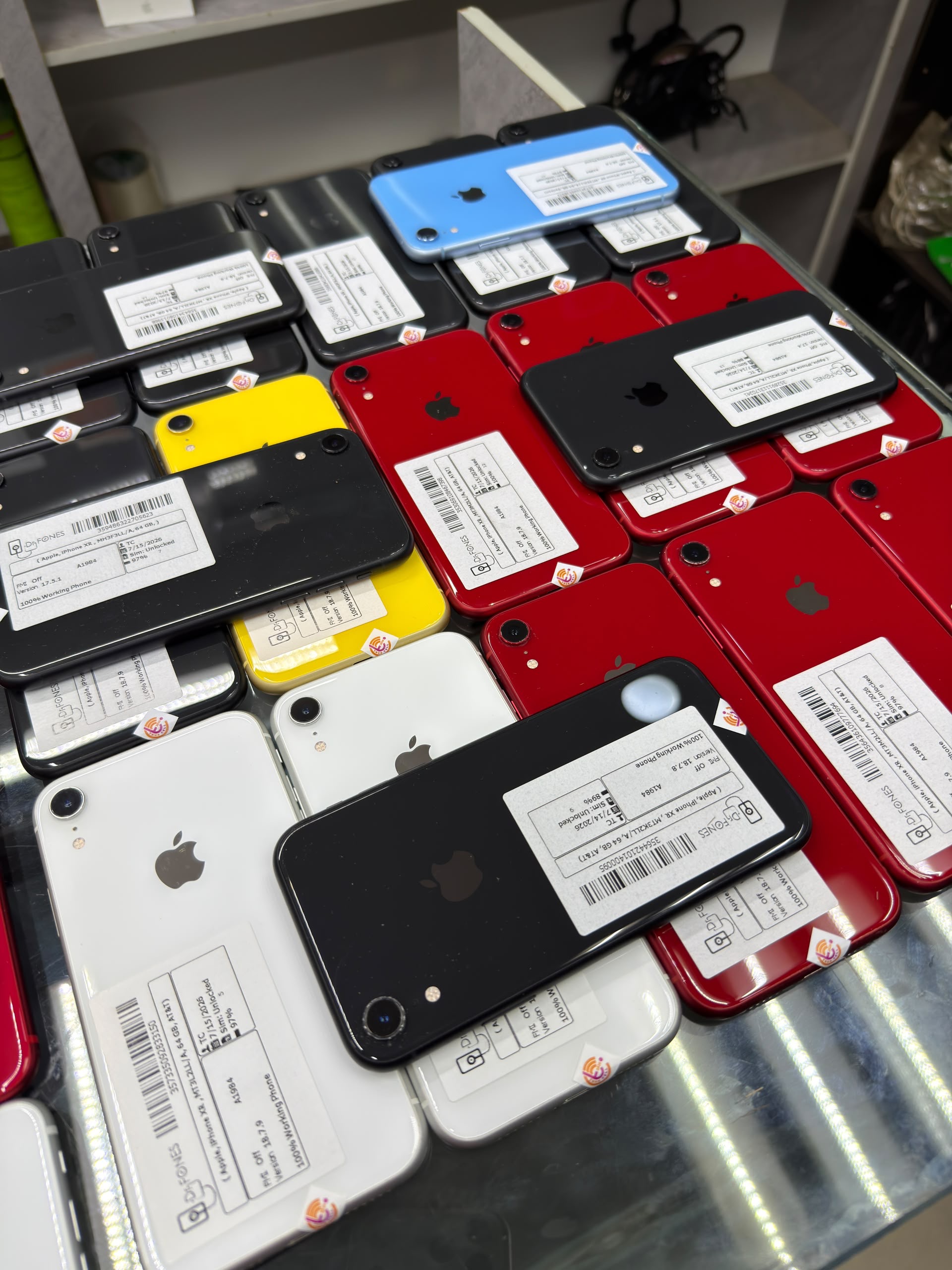 iPhone XR 64gb