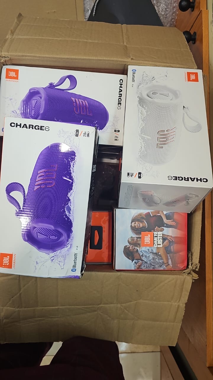 JBL Charge 6