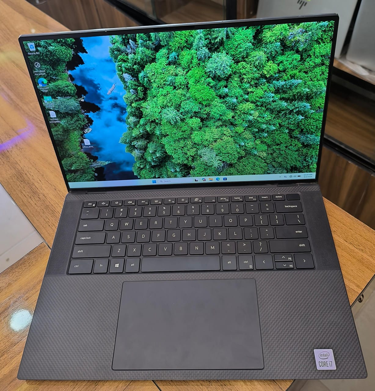 Dell precision 5550